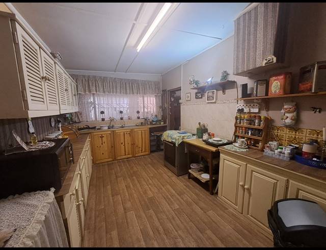 2HA FARM FOR SALE IN ROSASHOF